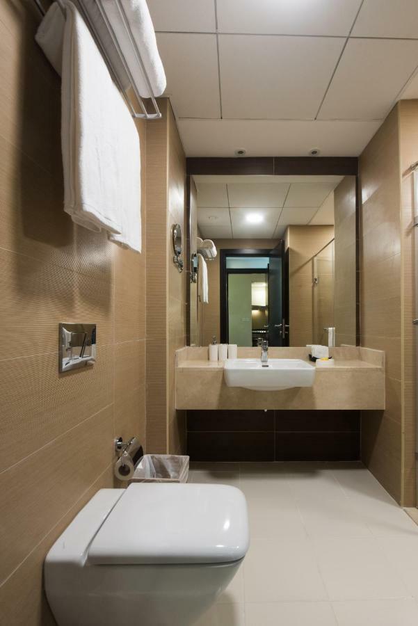 Fantastay Sparkle Tower One Bedroom Suite Marina View דובאי מראה חיצוני תמונה