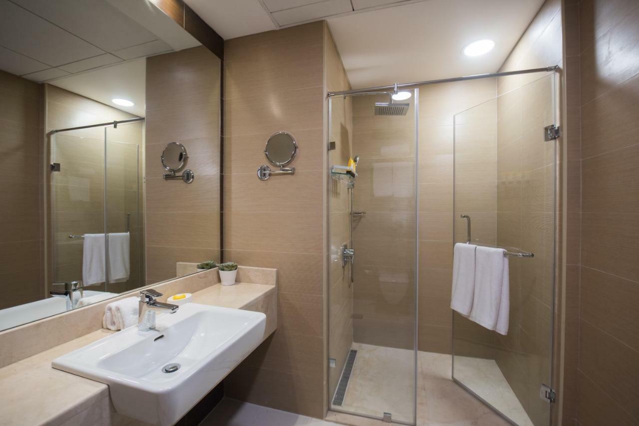 Fantastay Sparkle Tower One Bedroom Suite Marina View דובאי מראה חיצוני תמונה