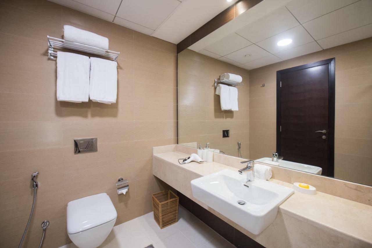Fantastay Sparkle Tower One Bedroom Suite Marina View דובאי מראה חיצוני תמונה