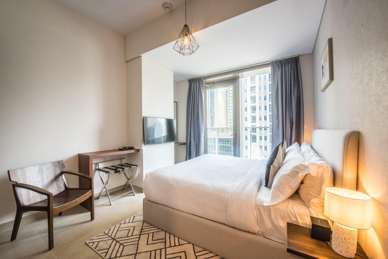 Fantastay Sparkle Tower One Bedroom Suite Marina View דובאי מראה חיצוני תמונה